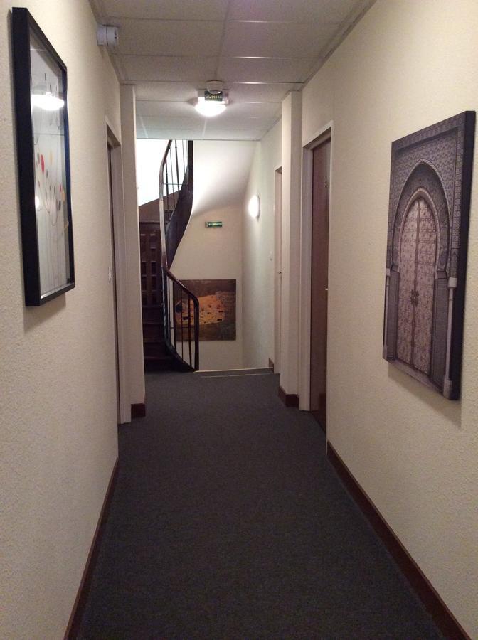 Logis Hotel Du Champ De Foire Saint-Aulaye-Puymangou المظهر الخارجي الصورة